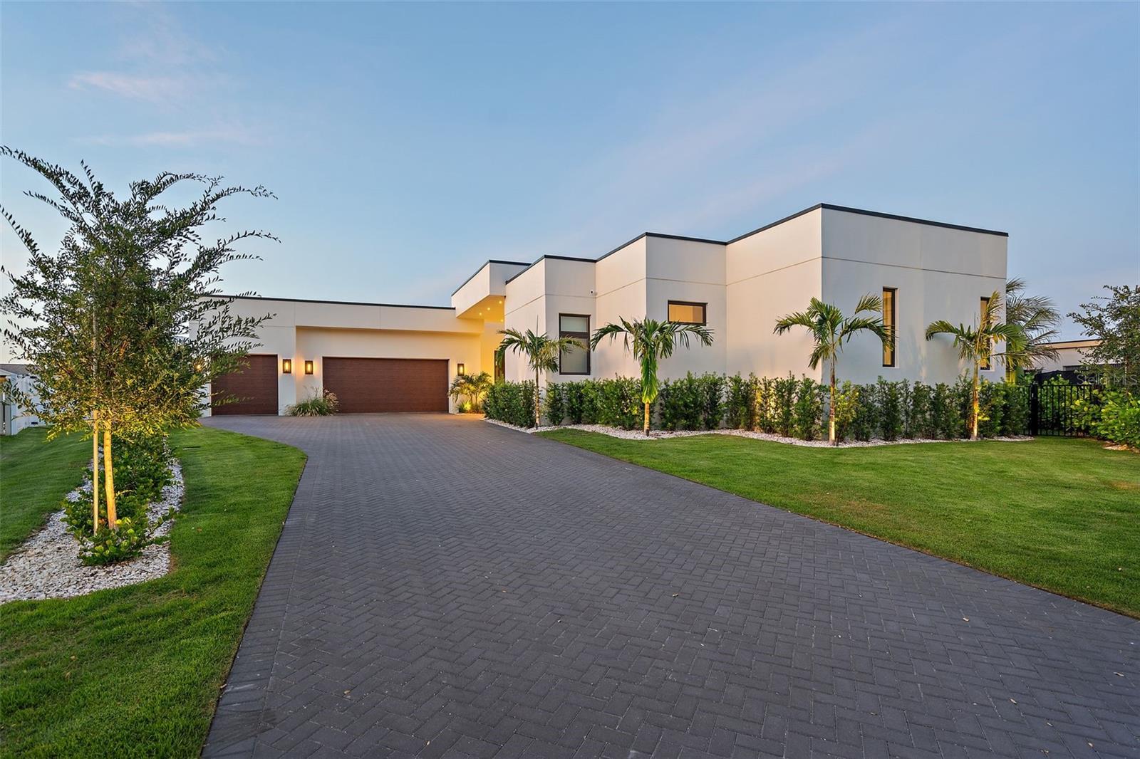 501 Barcelona Drive, FL