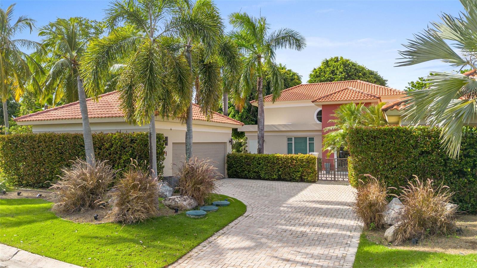 Costa Verde Academy Drive #1, PR