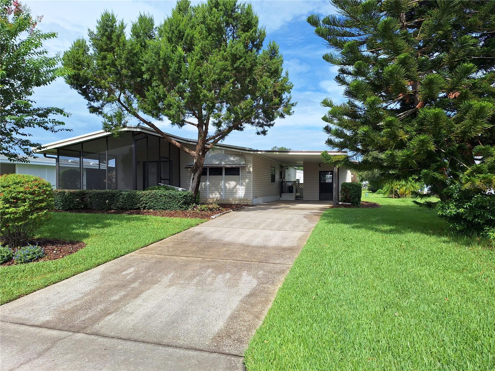 432 Santa Fe Rd E, FL