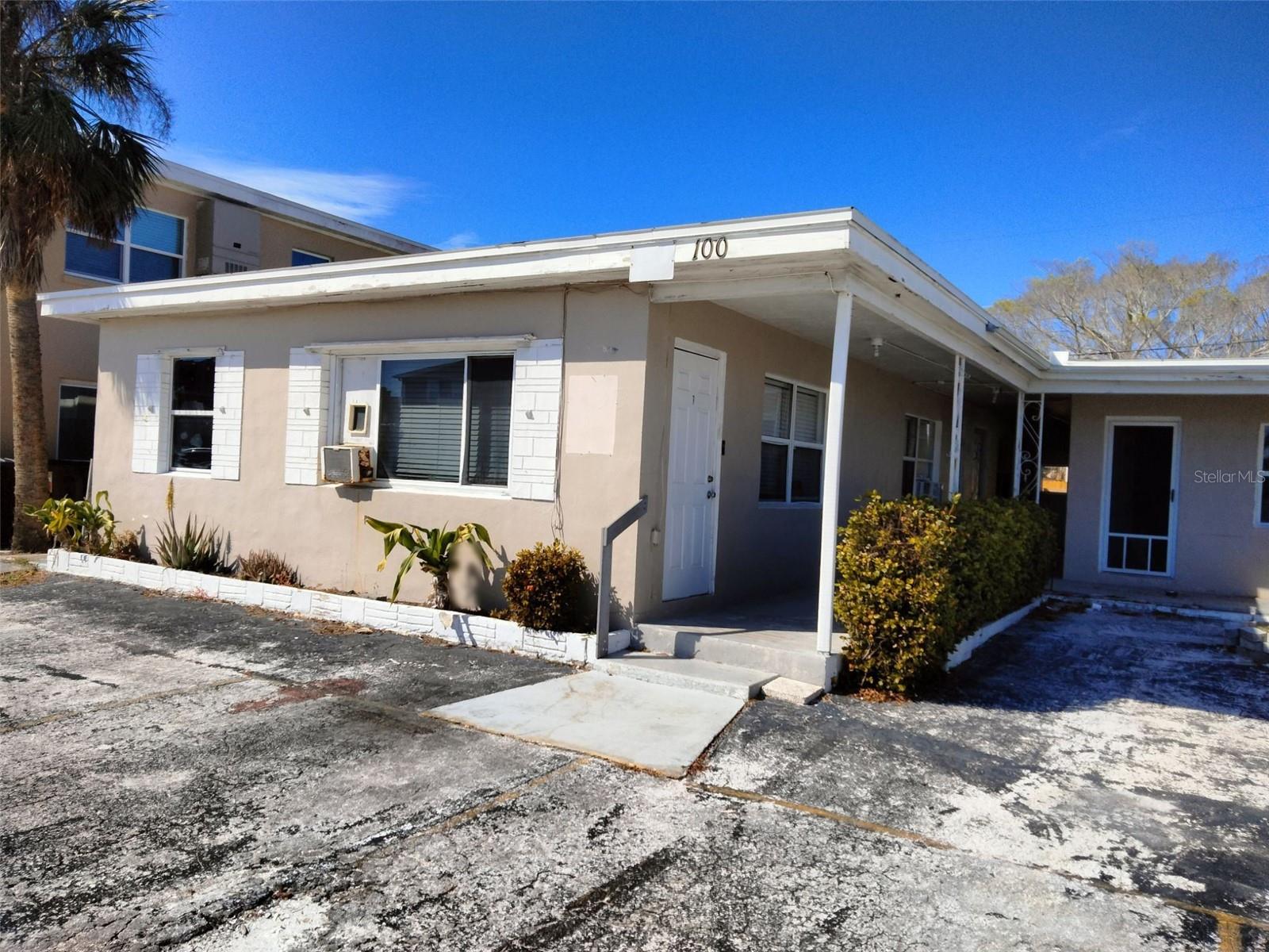 100 144th Ave, FL