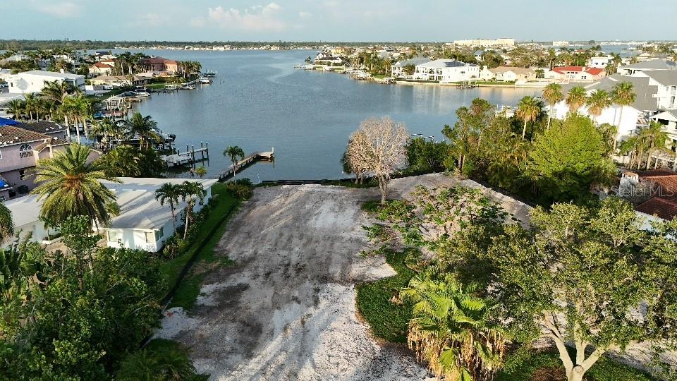 179 Bath Club Boulevard, FL