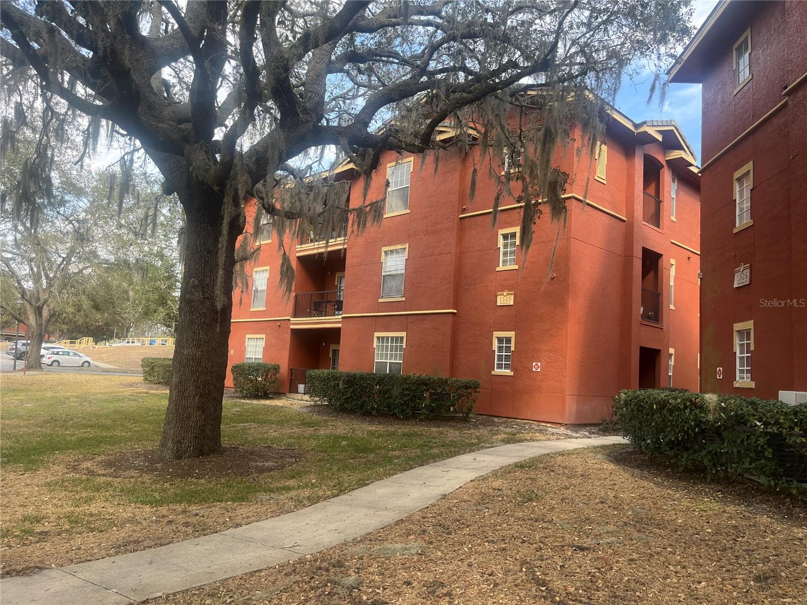 1325 Rotonda Pt #313, FL