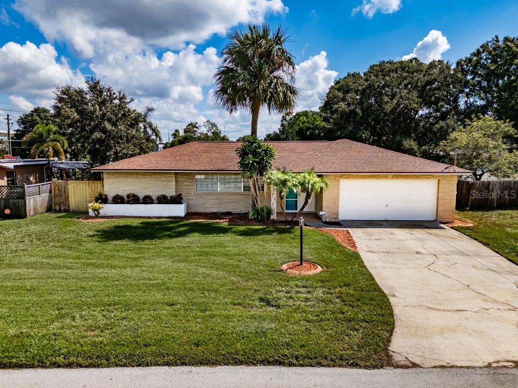 5004 Hesperides Street, FL