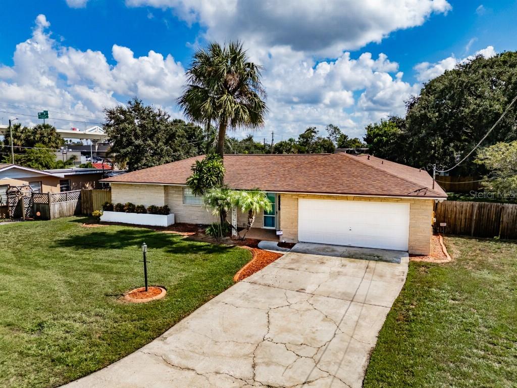 5004 Hesperides Street, FL