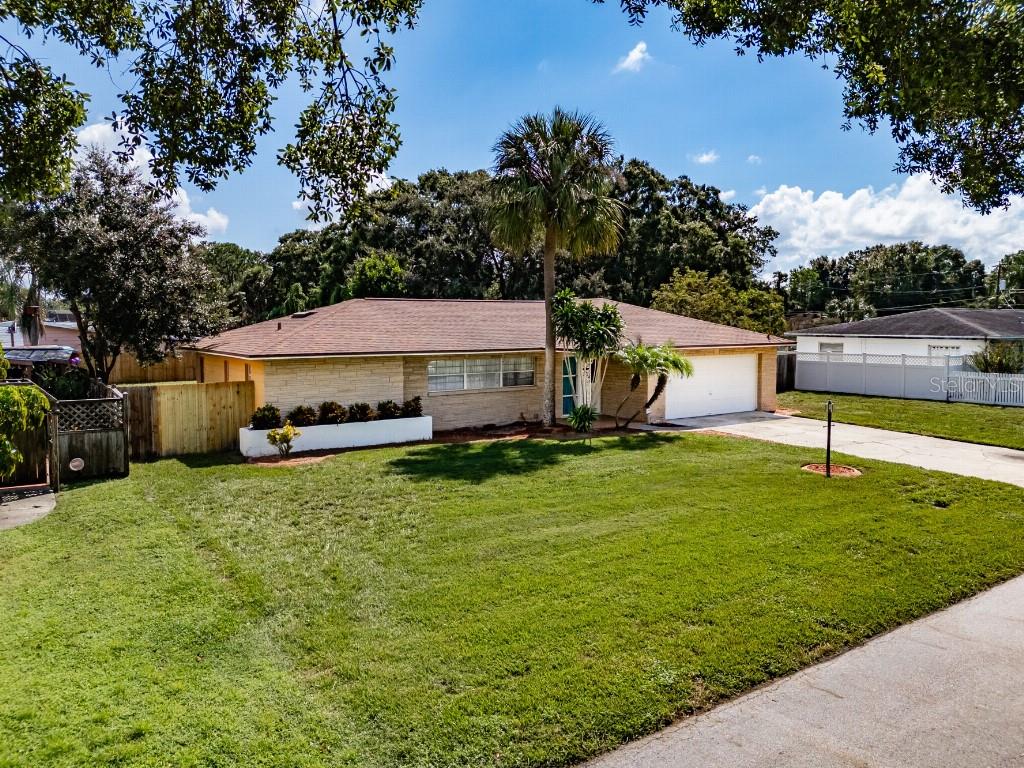5004 Hesperides Street, FL