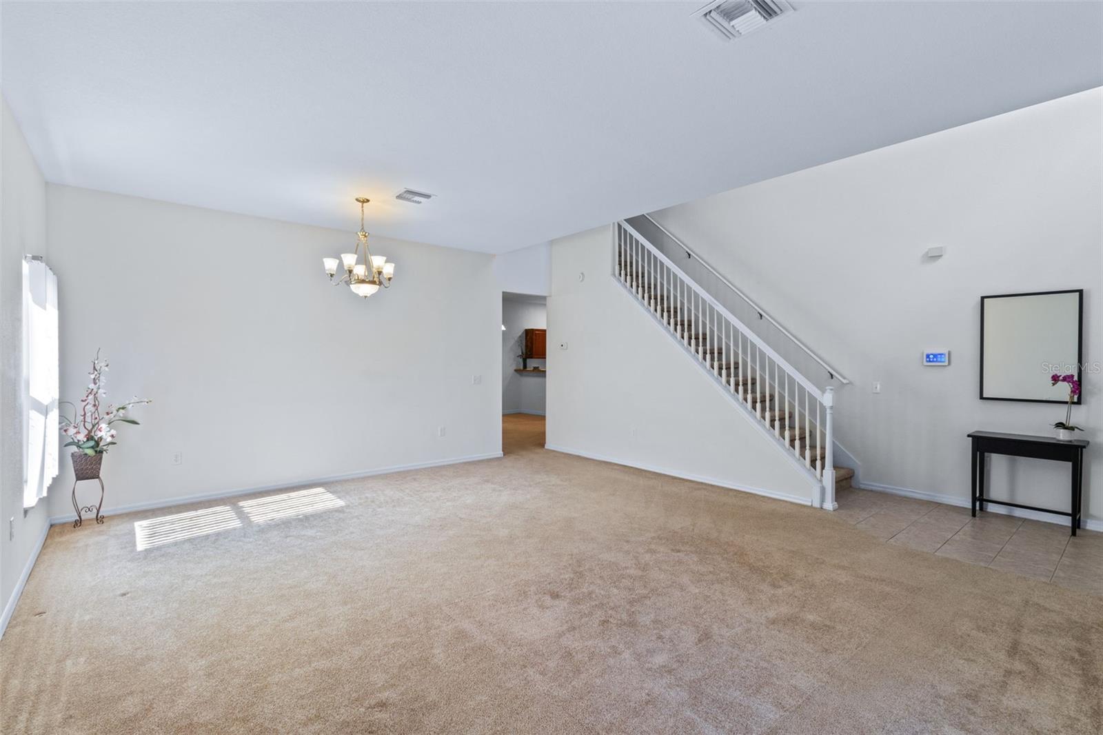 404 Bar Court, FL