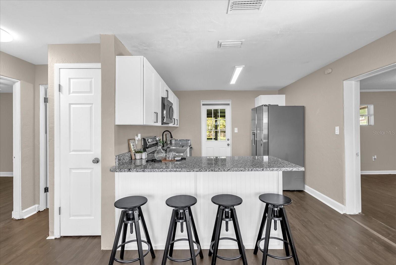 461 Brentwood Drive, FL