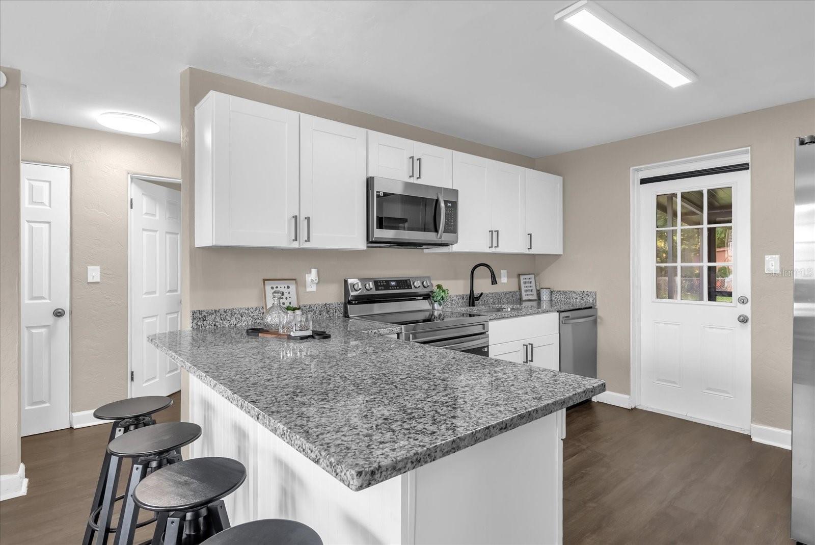 461 Brentwood Drive, FL