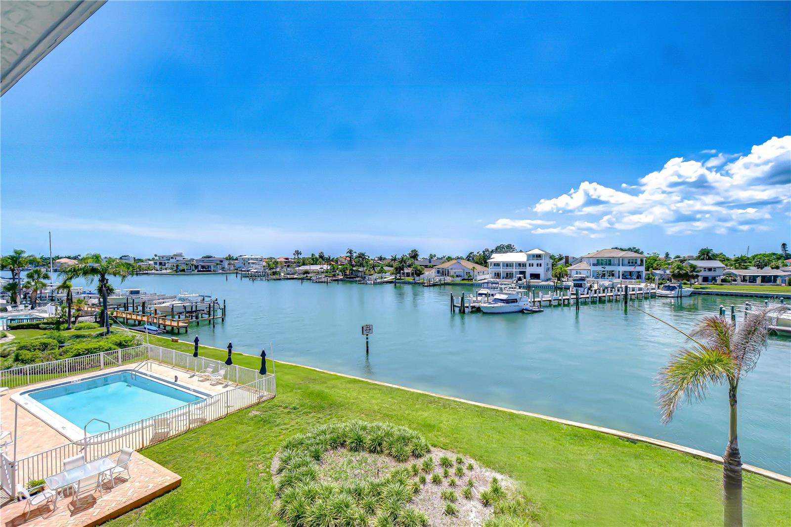 340 Pinellas Bayway, FL