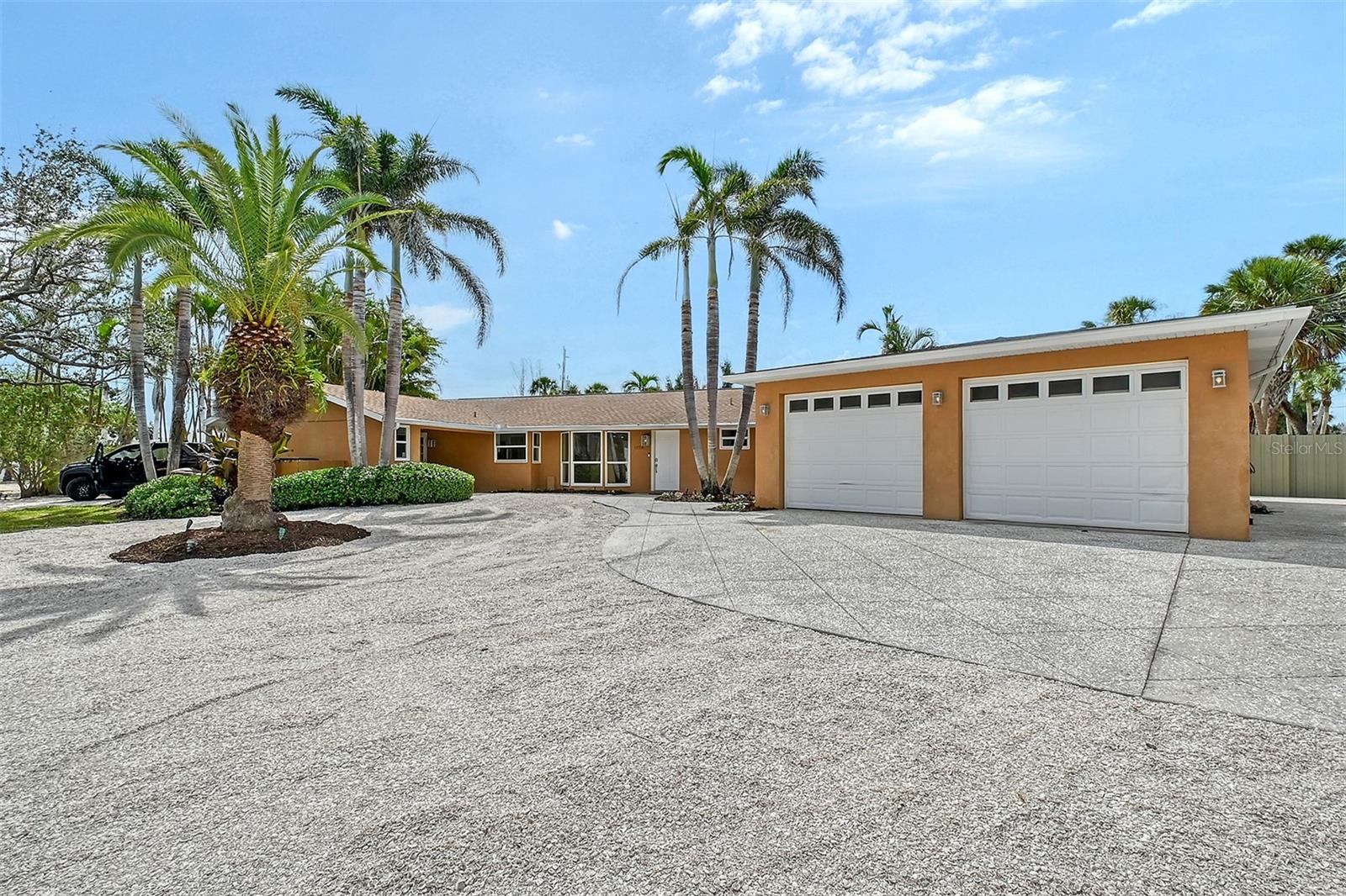 1203 Lyric Ln, FL