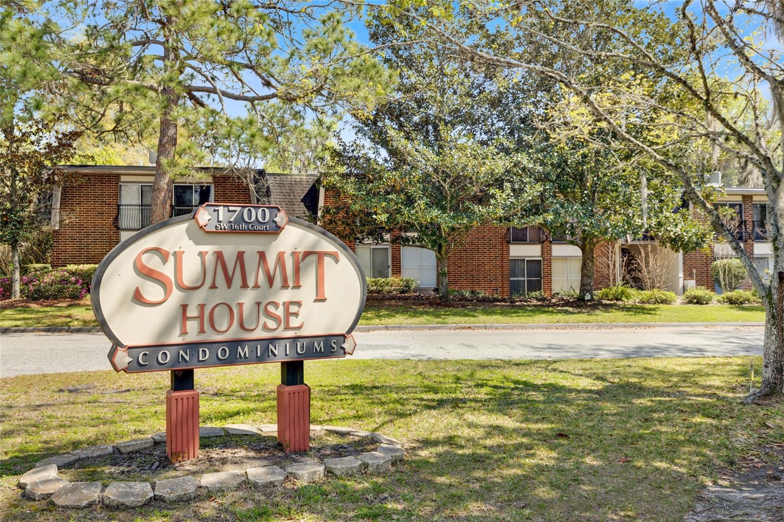 1700 16th Court, FL