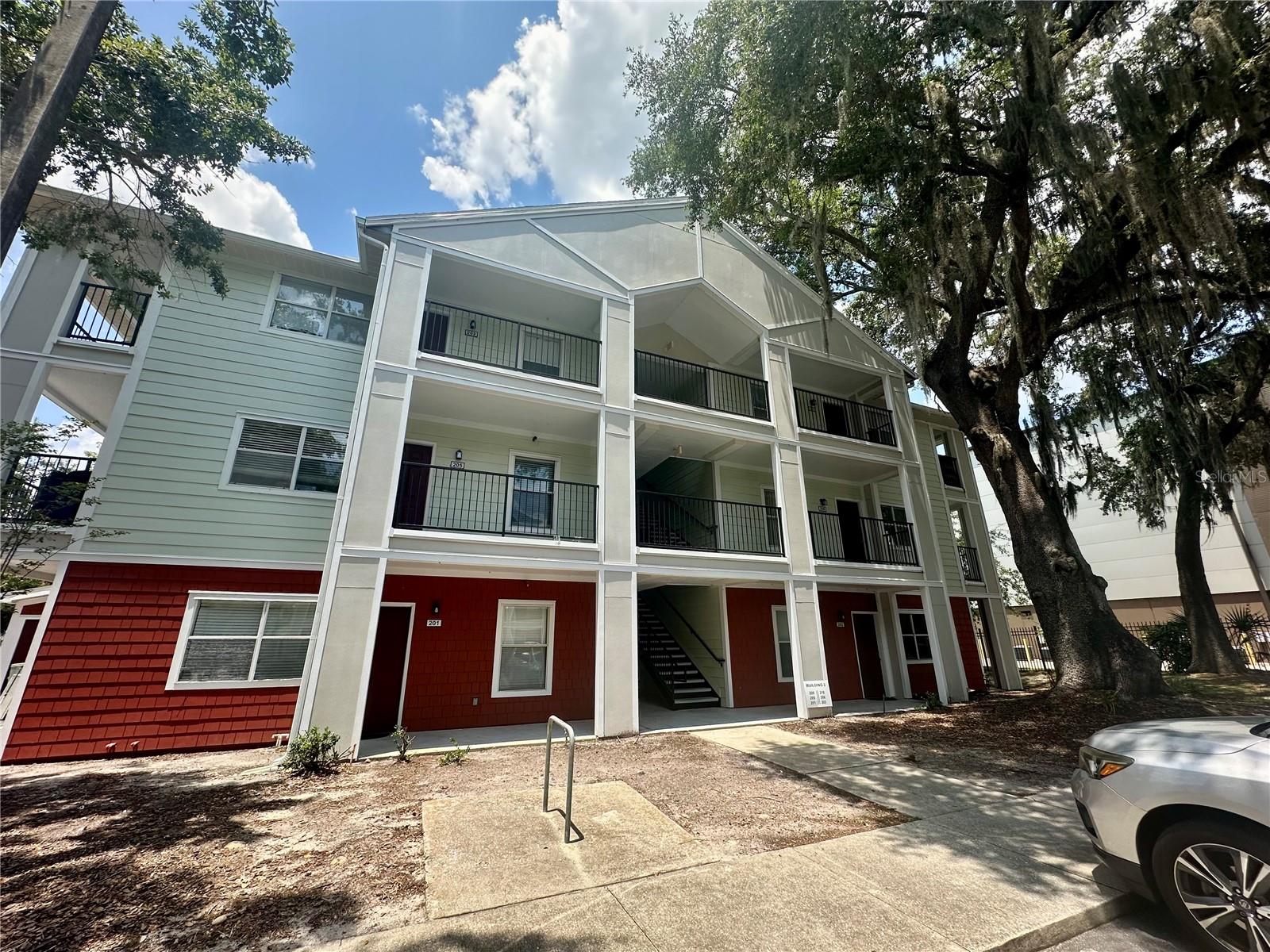 2360 Sw Archer Rd #206, FL