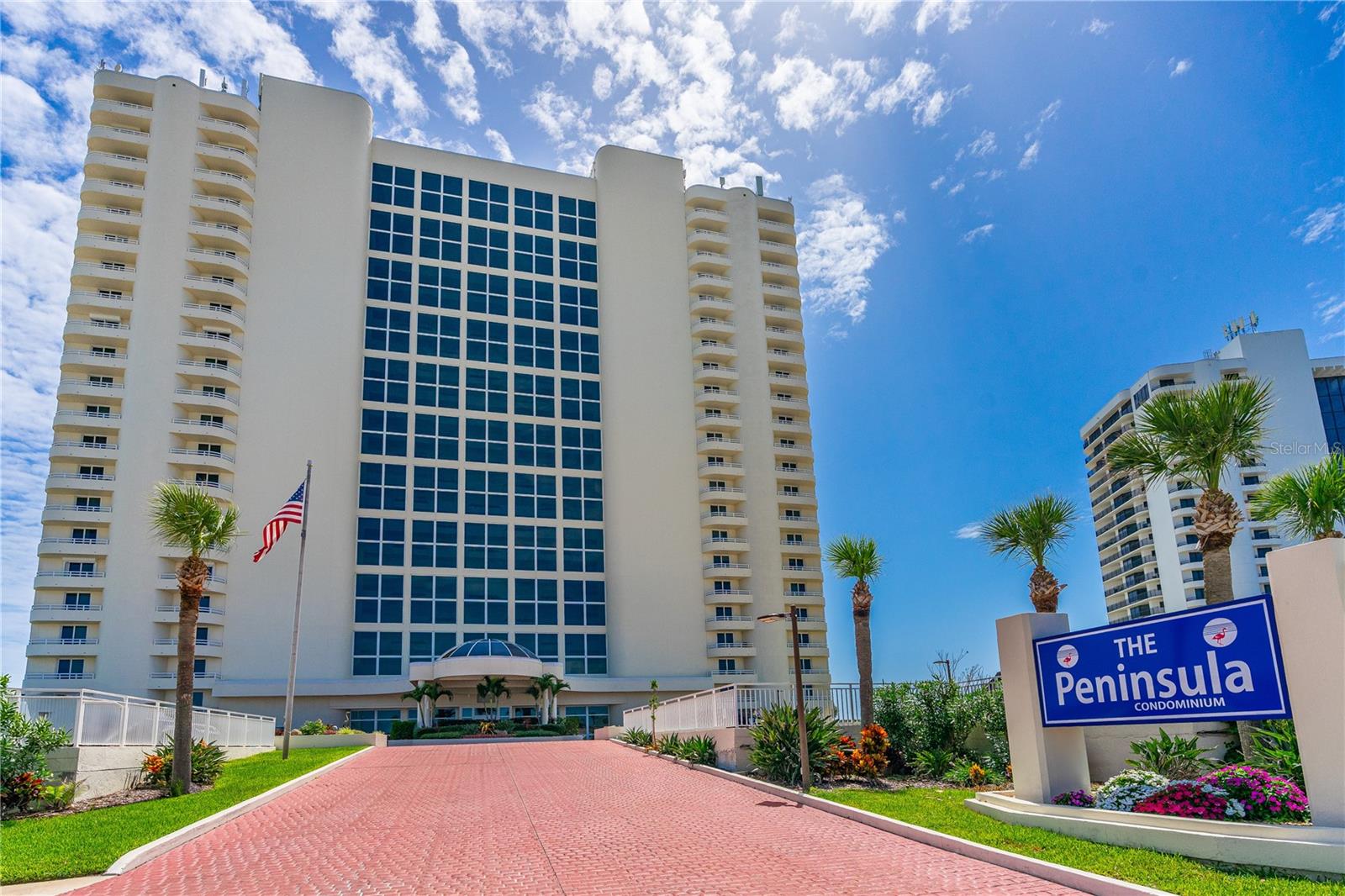 2545 S Atlantic Ave #102, FL
