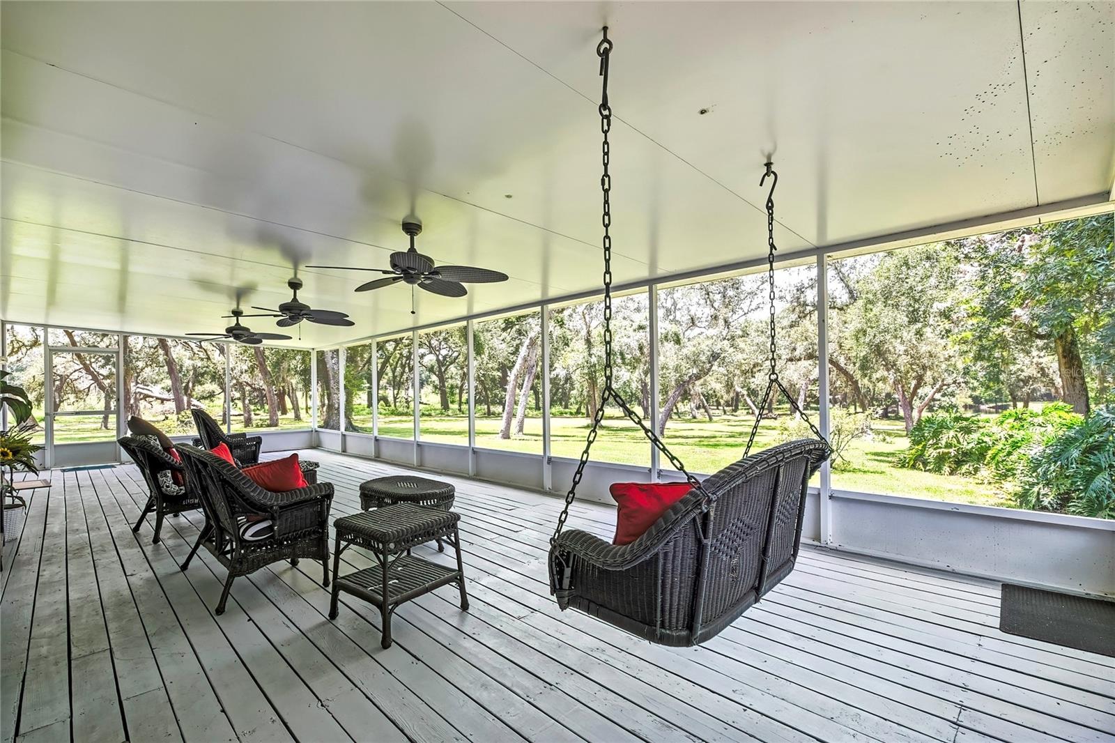 21451 Us Highway 98, FL