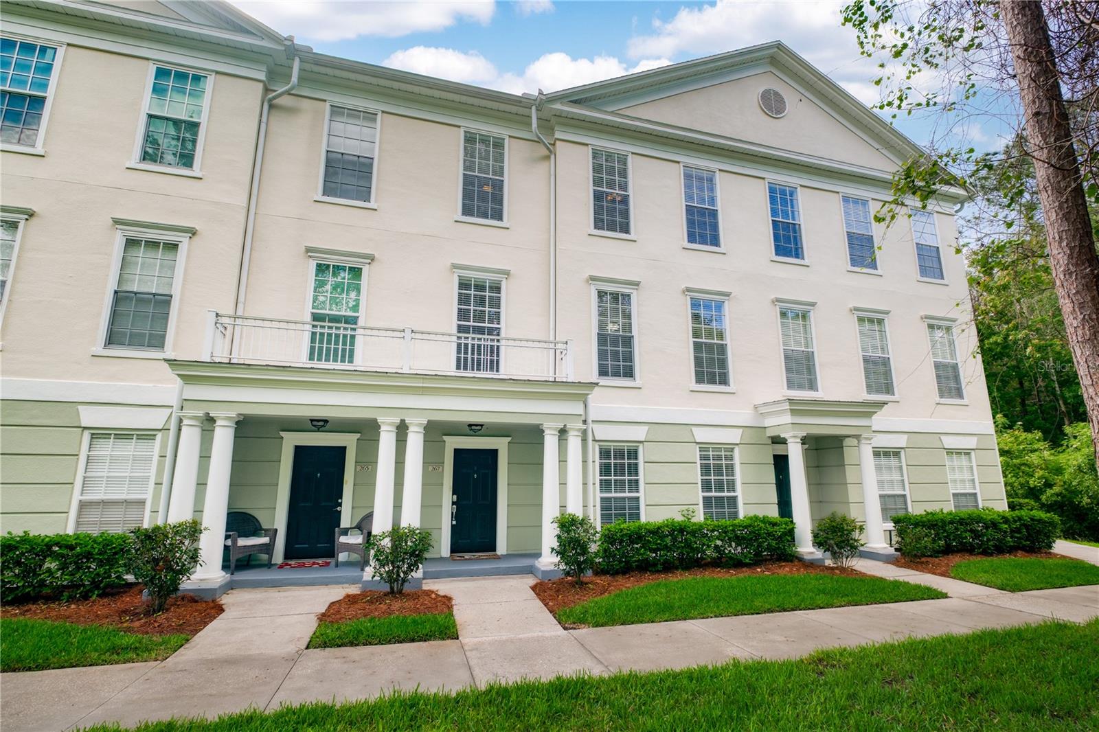 267 Goldenrain Dr #30, FL