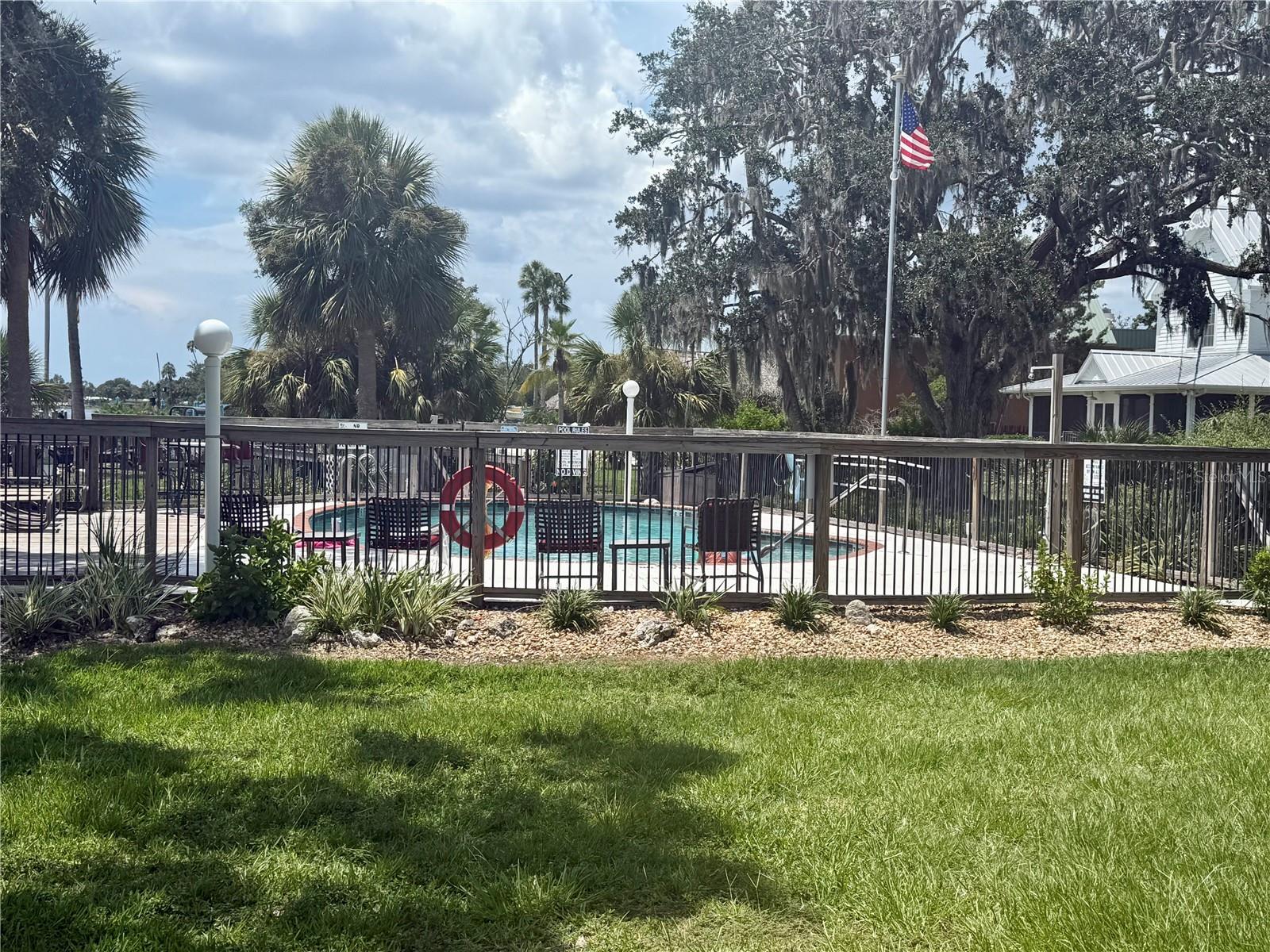 5111 Gray Pelican Way, FL