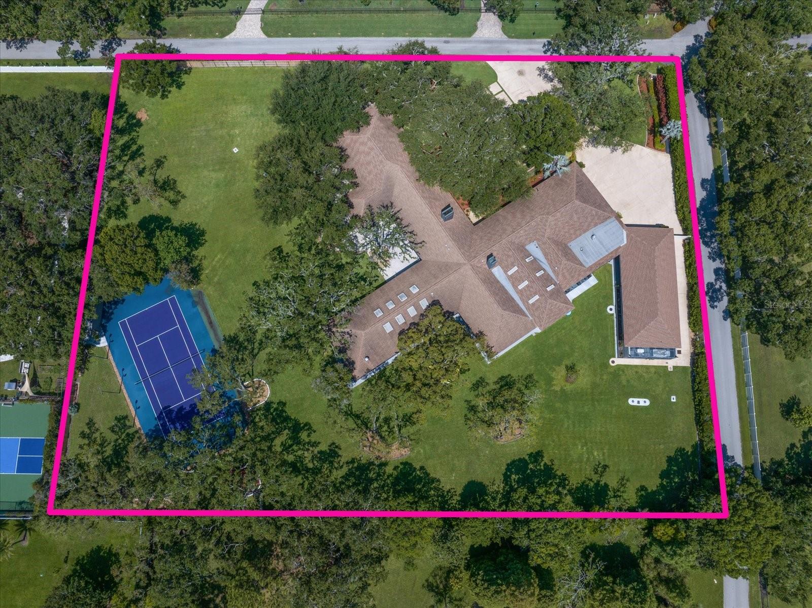 1835 Alicia Way, FL