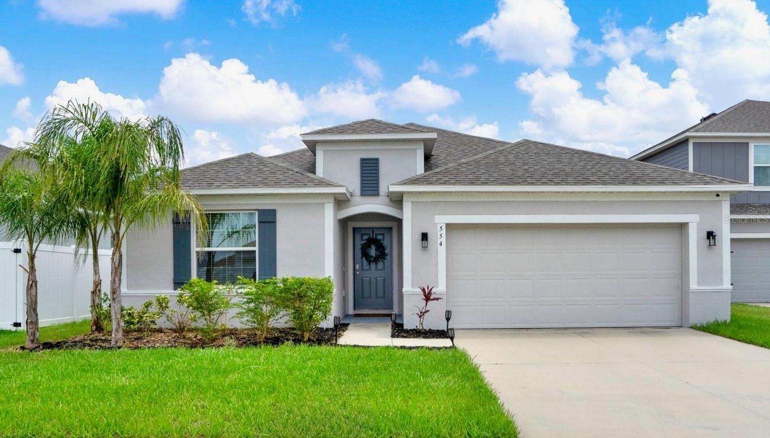 554 Pawnee Court, FL