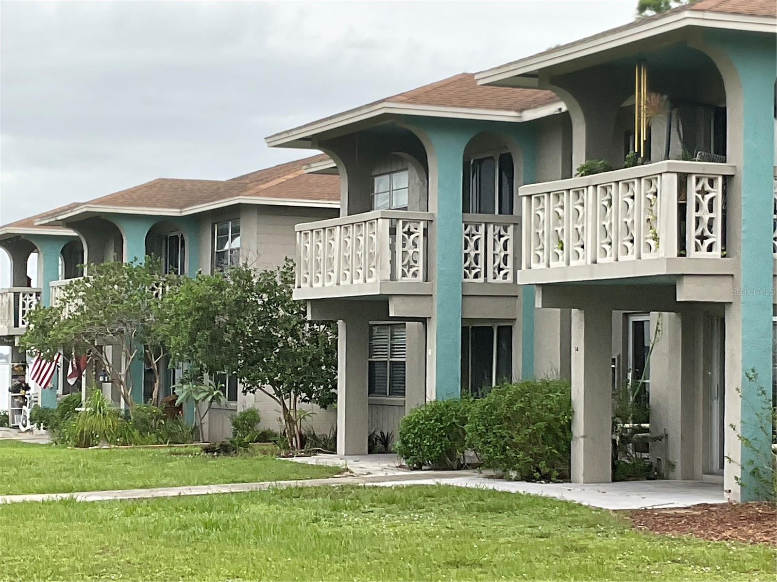 1011 Lakeview Drive, FL