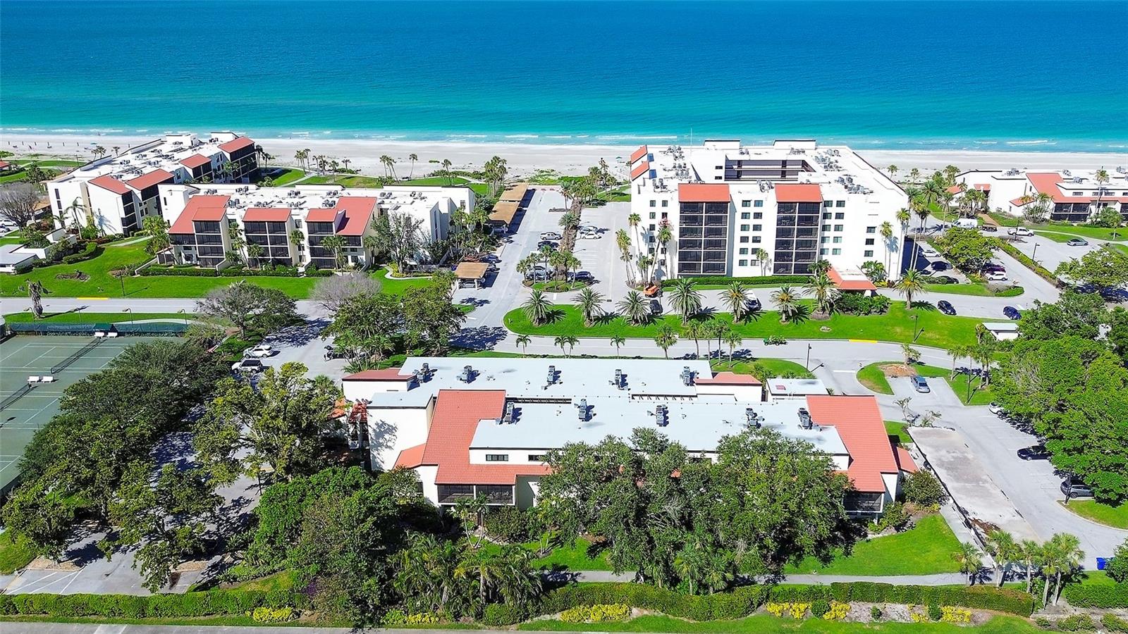 2039 Gulf Of Mexico Drive, FL