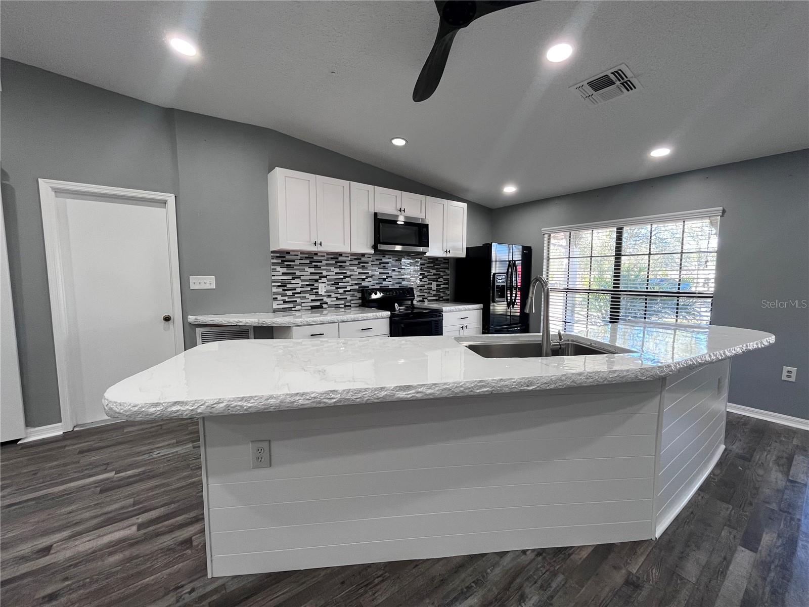 8122 Matthew Drive, FL