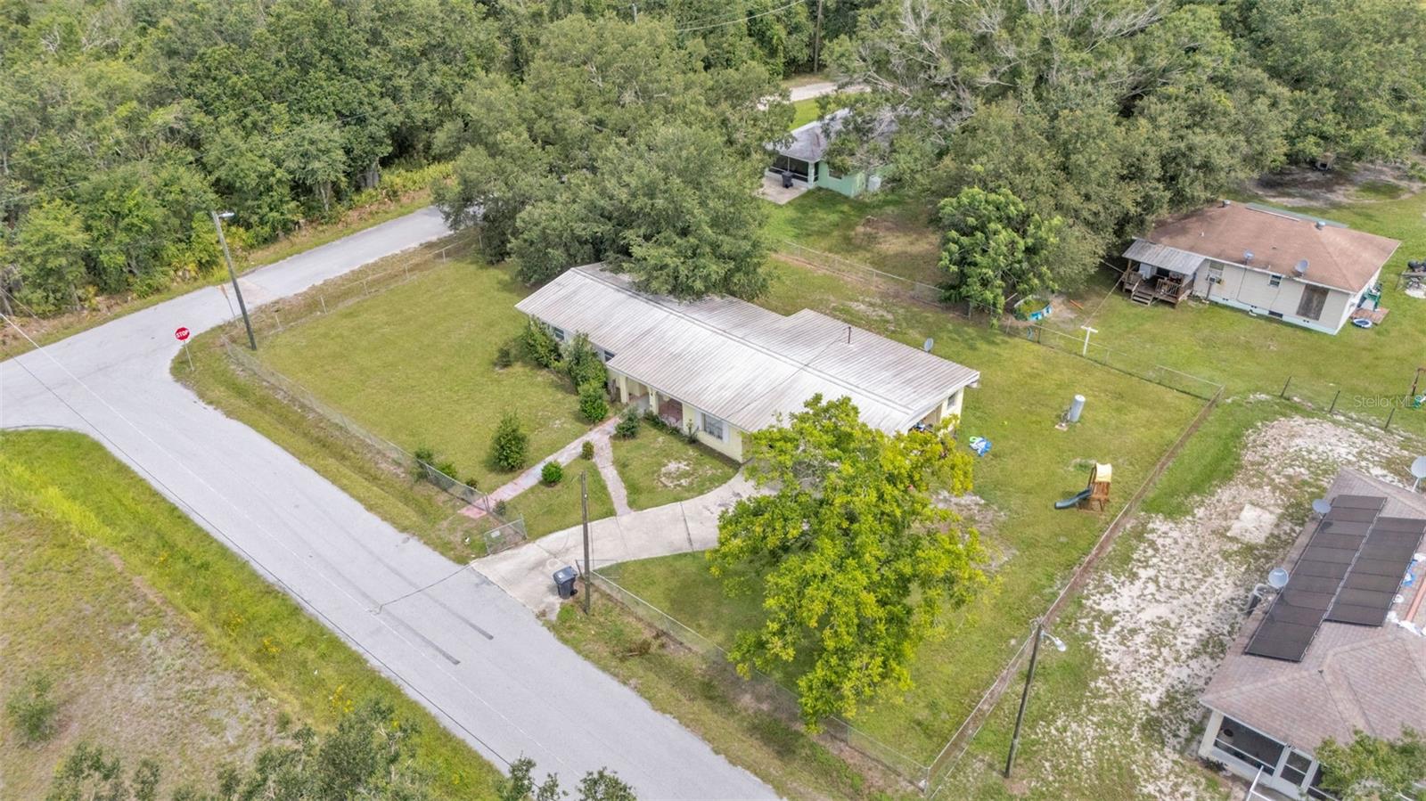 150 North Avenue, FL