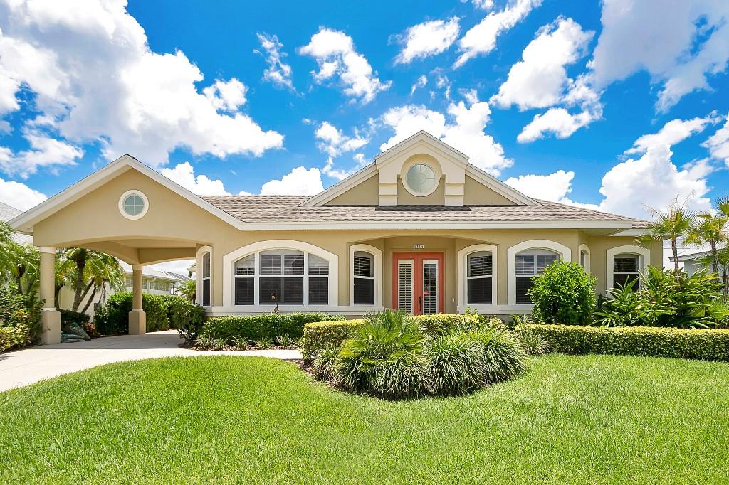 4716 Pinnacle Drive, FL