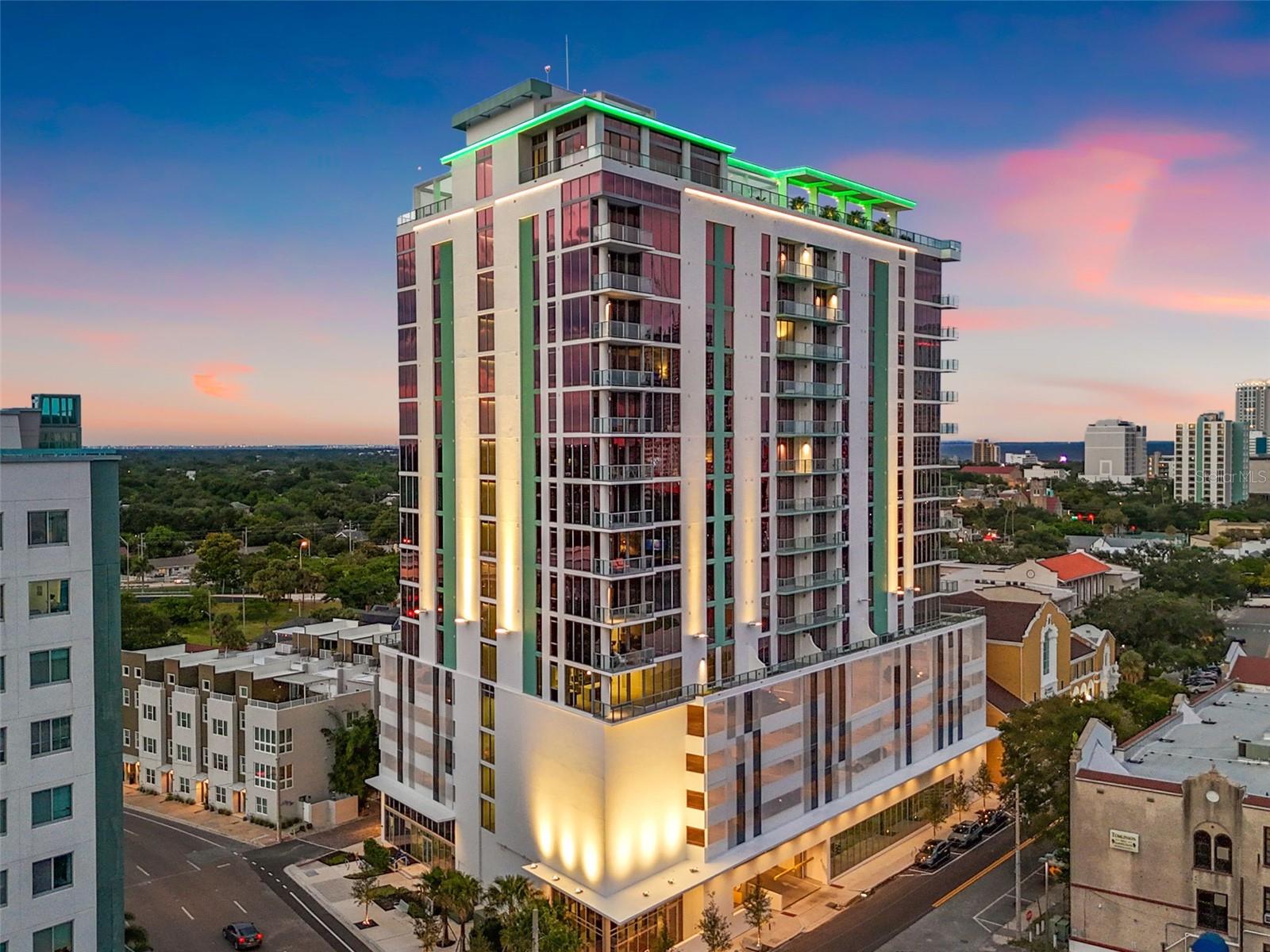 777 3rd Ave N #806, FL