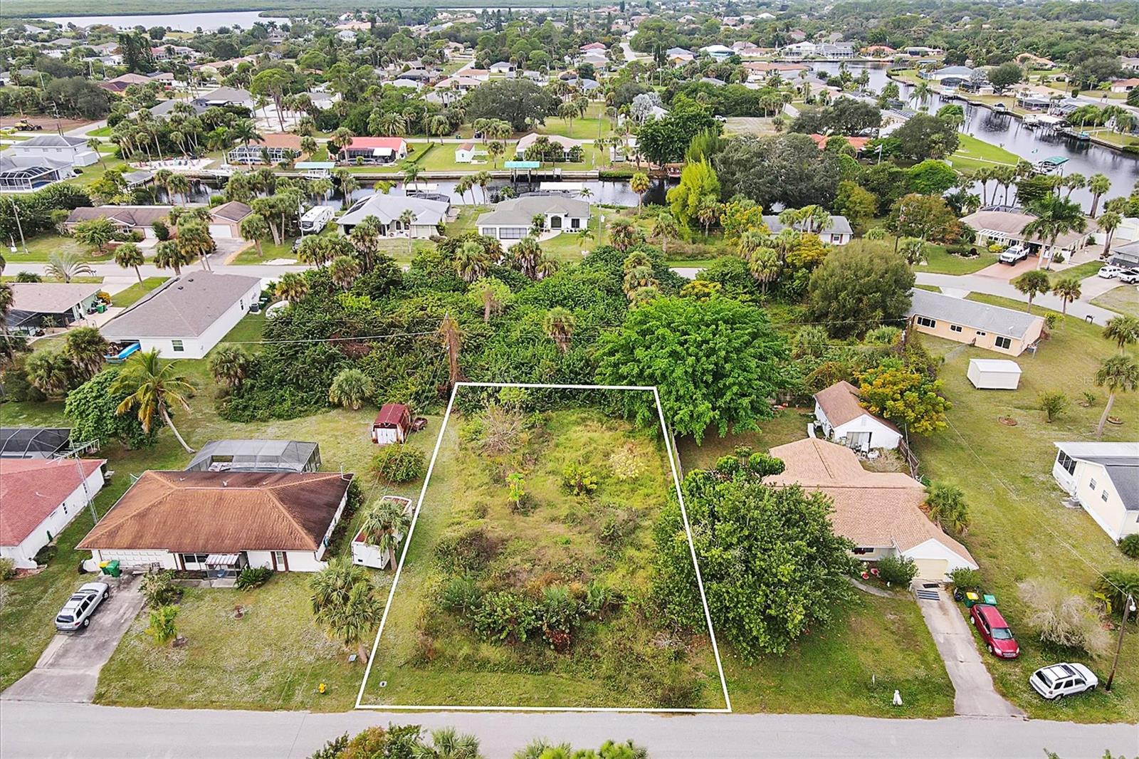 4477 Harrington Street, FL