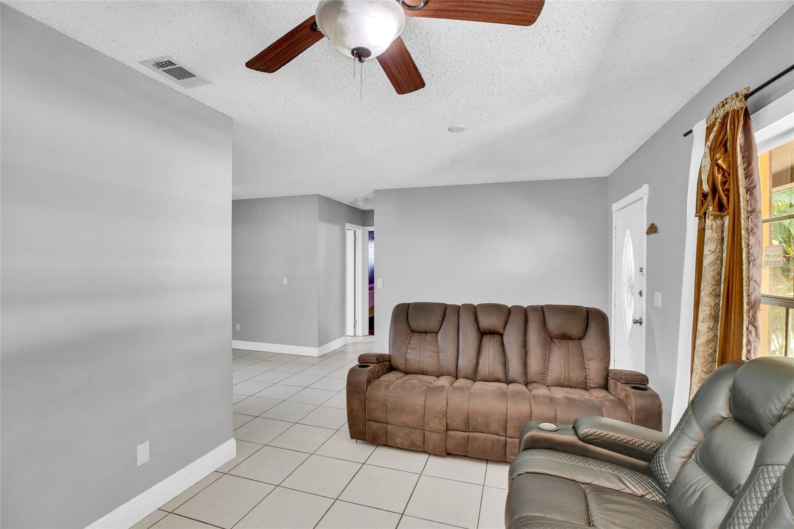 5402 Shannon Drive, FL