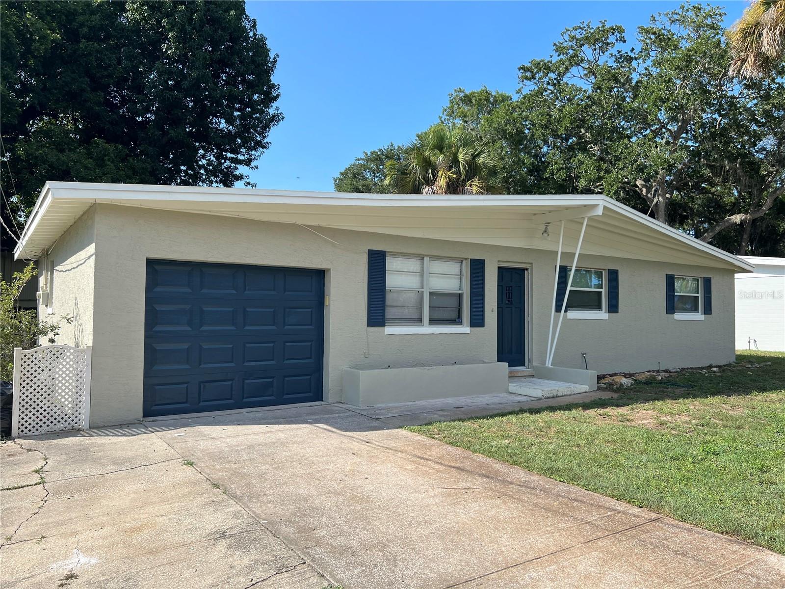 328 Slayton Ave, FL