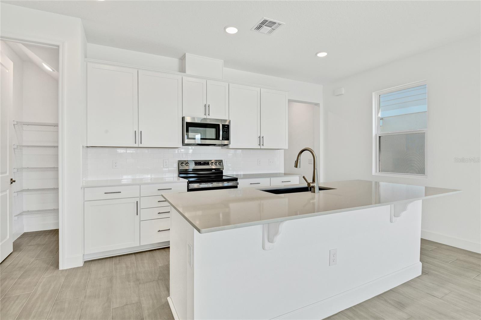 1693 Crooked Creek Street, FL