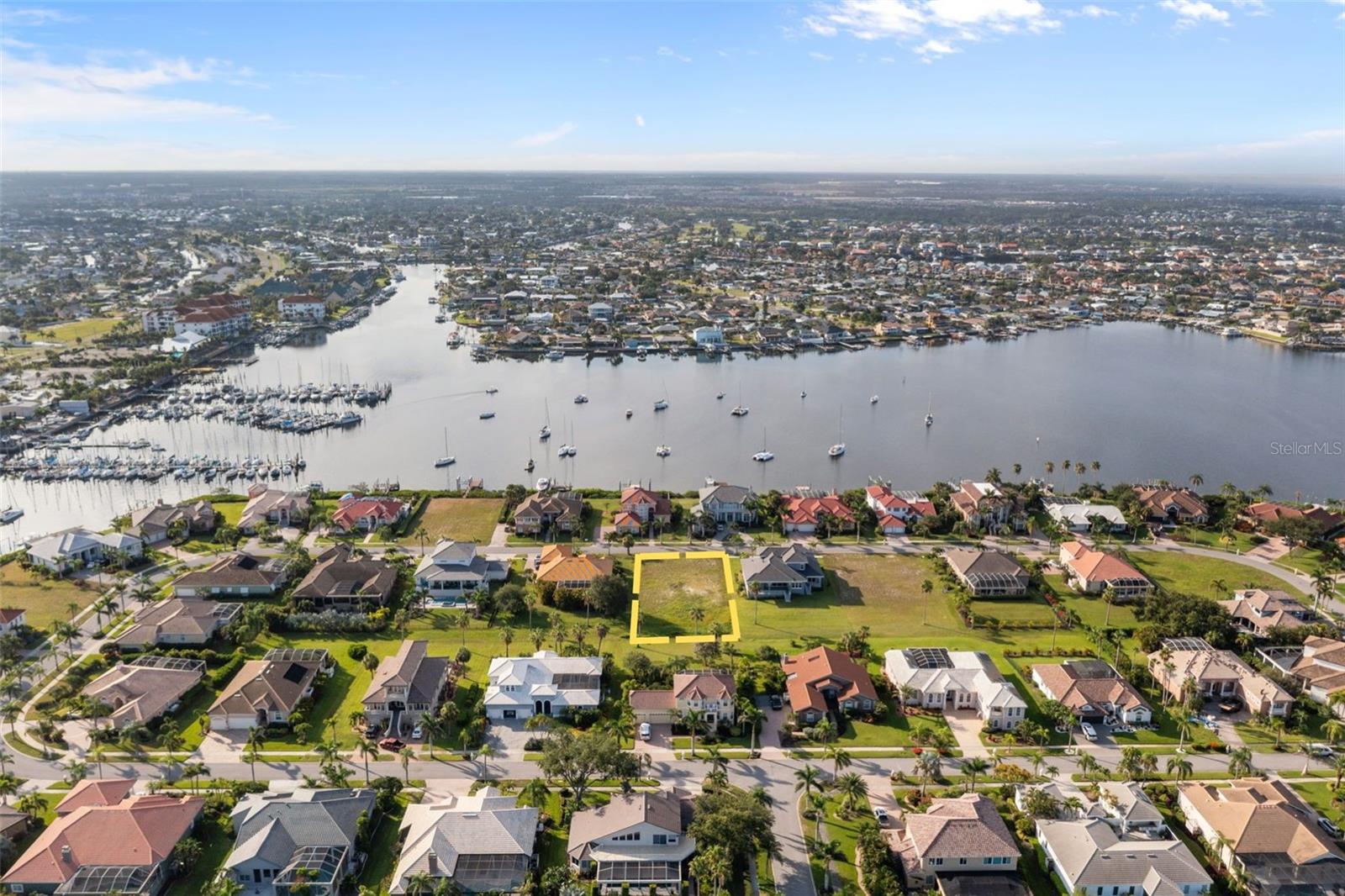 6436 Rubia Circle, FL