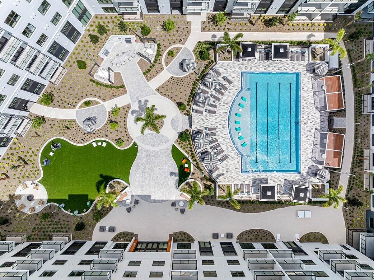 425 Centerpointe Circle, FL