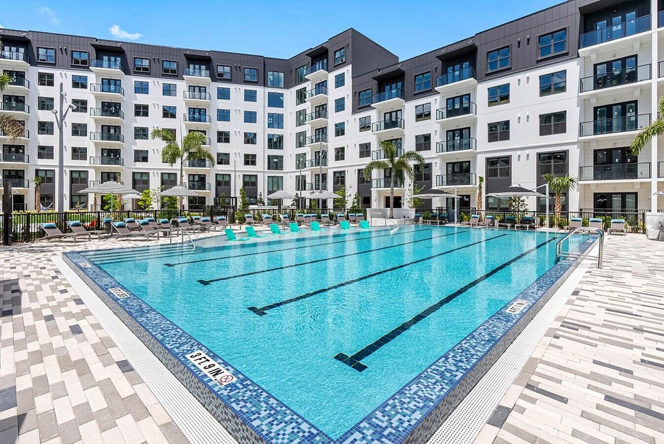 425 Centerpointe Circle, FL
