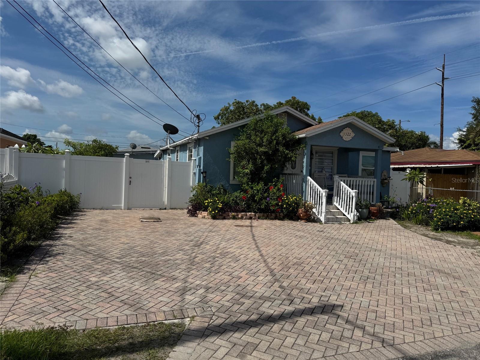 3322 W Saint Joseph St, FL