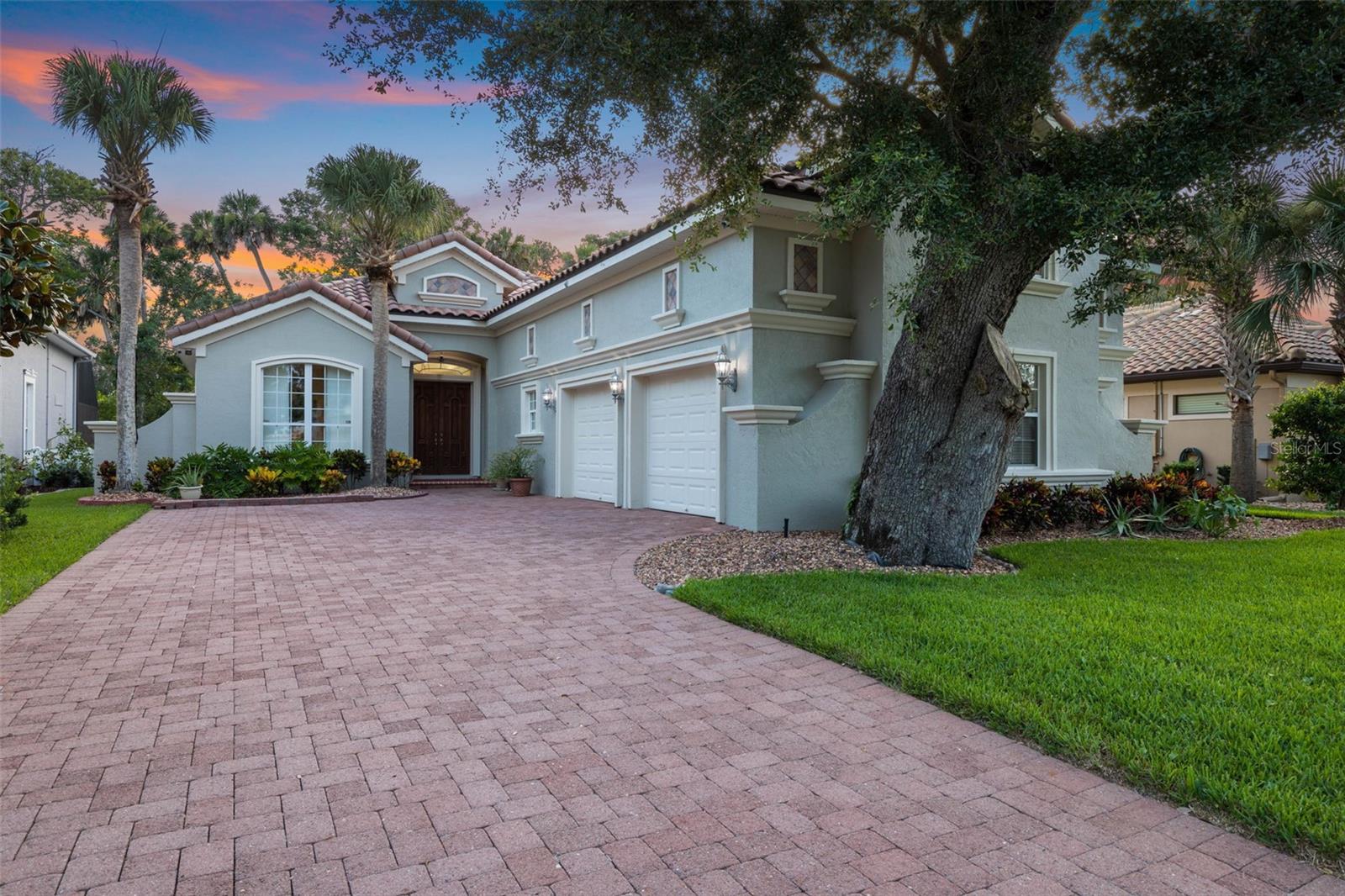 34 Riverwalk Drive, FL