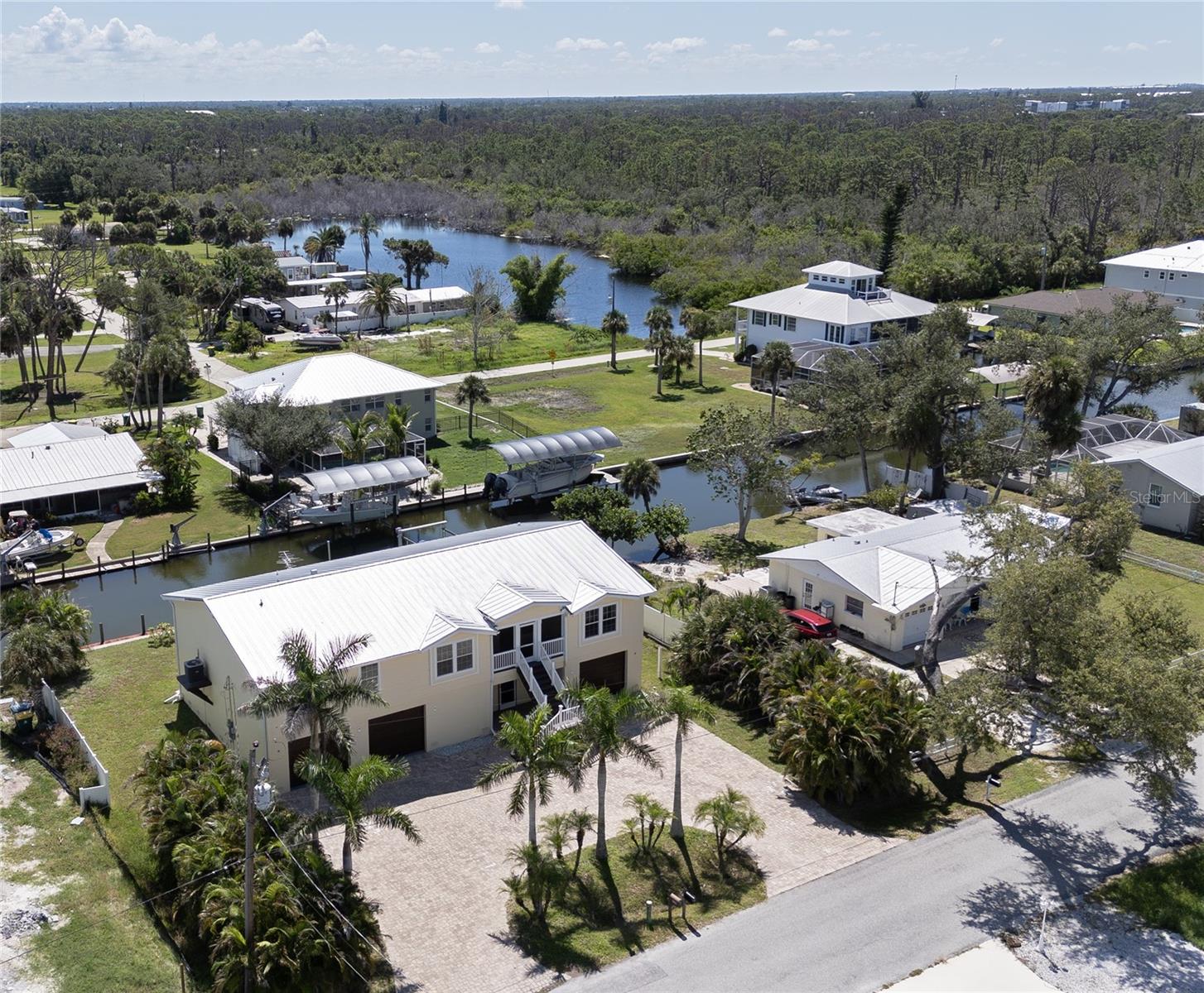 9150 Pine Cove Dr, FL