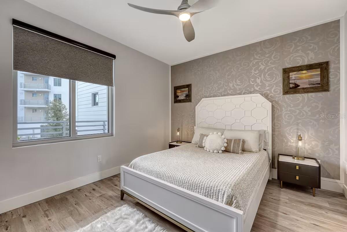 1709 Tamiami Trail, FL