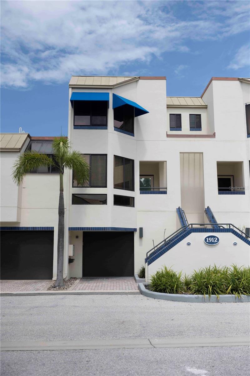 1912 Harbourside Drive, FL