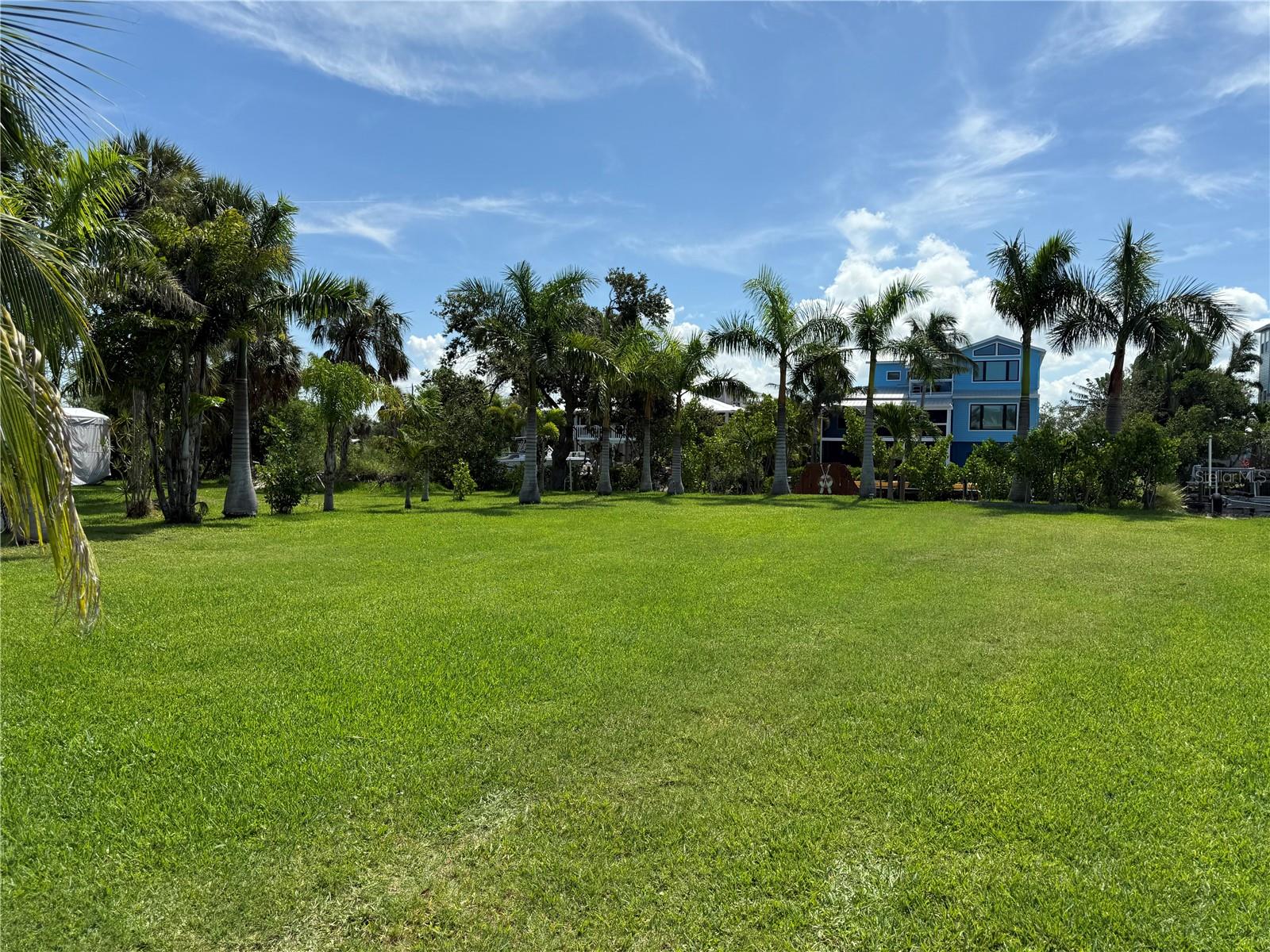124 Burns Rd, FL