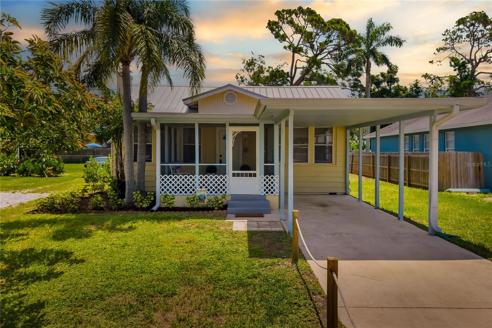 1603 17th Street, FL