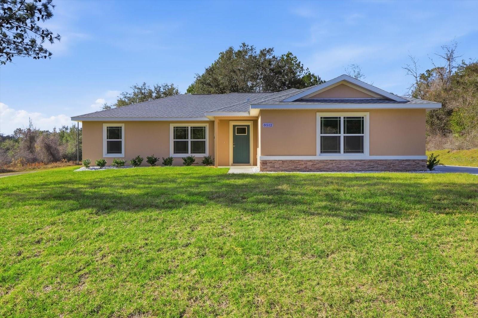 8512 N Garland Way, FL