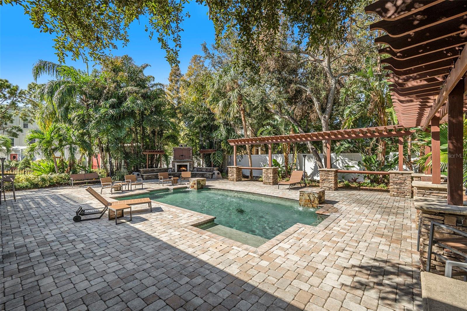 5701 Macdill Avenue, FL