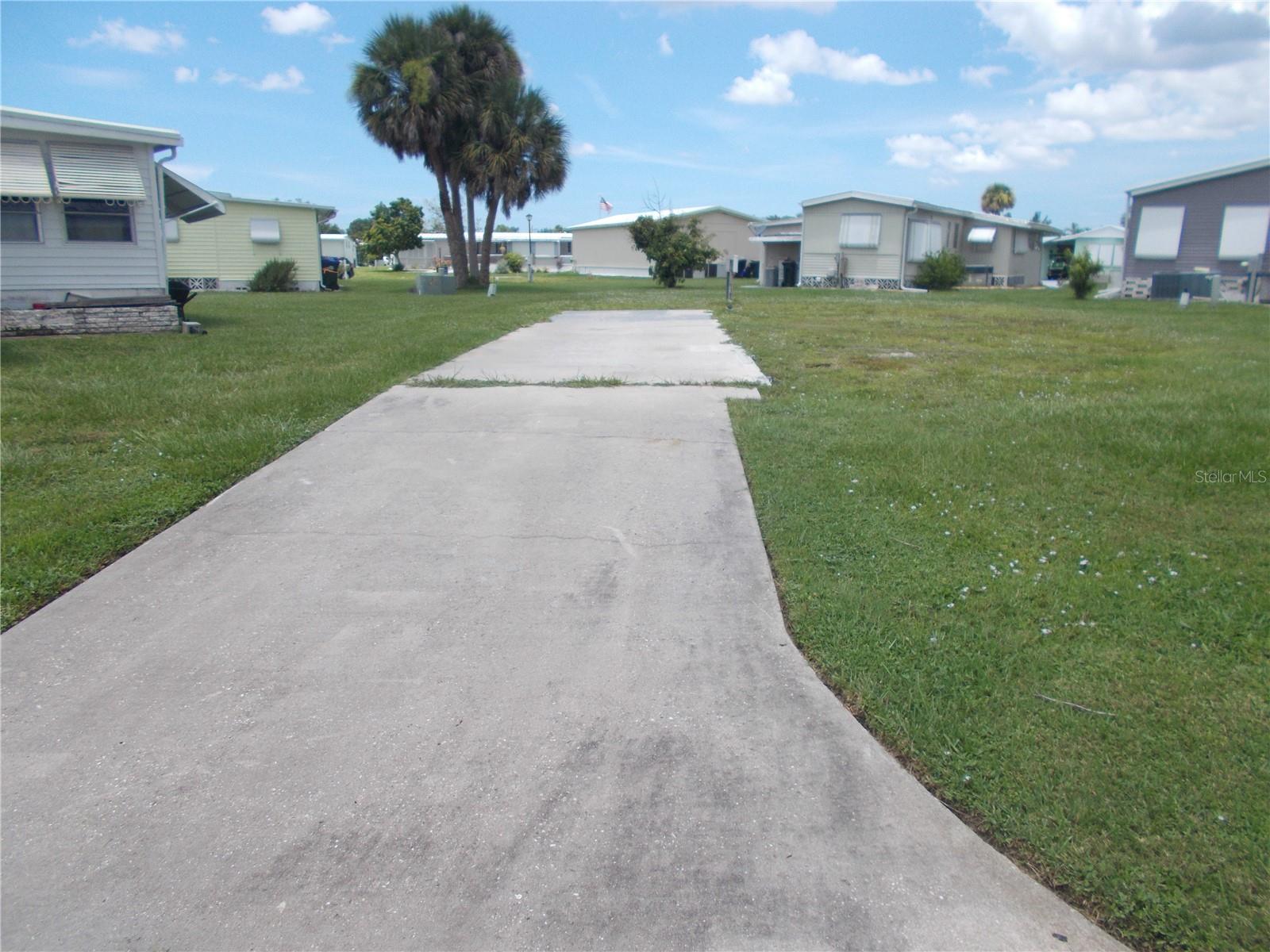 6786 Neighborly Ct, FL