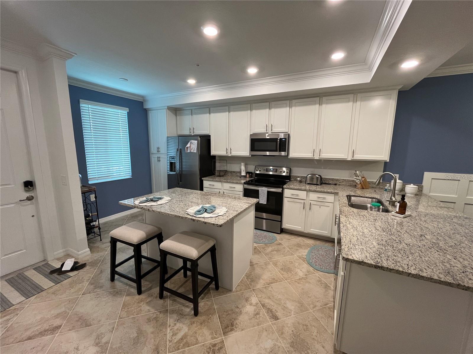 14091 Heritage Landing Boulevard, FL
