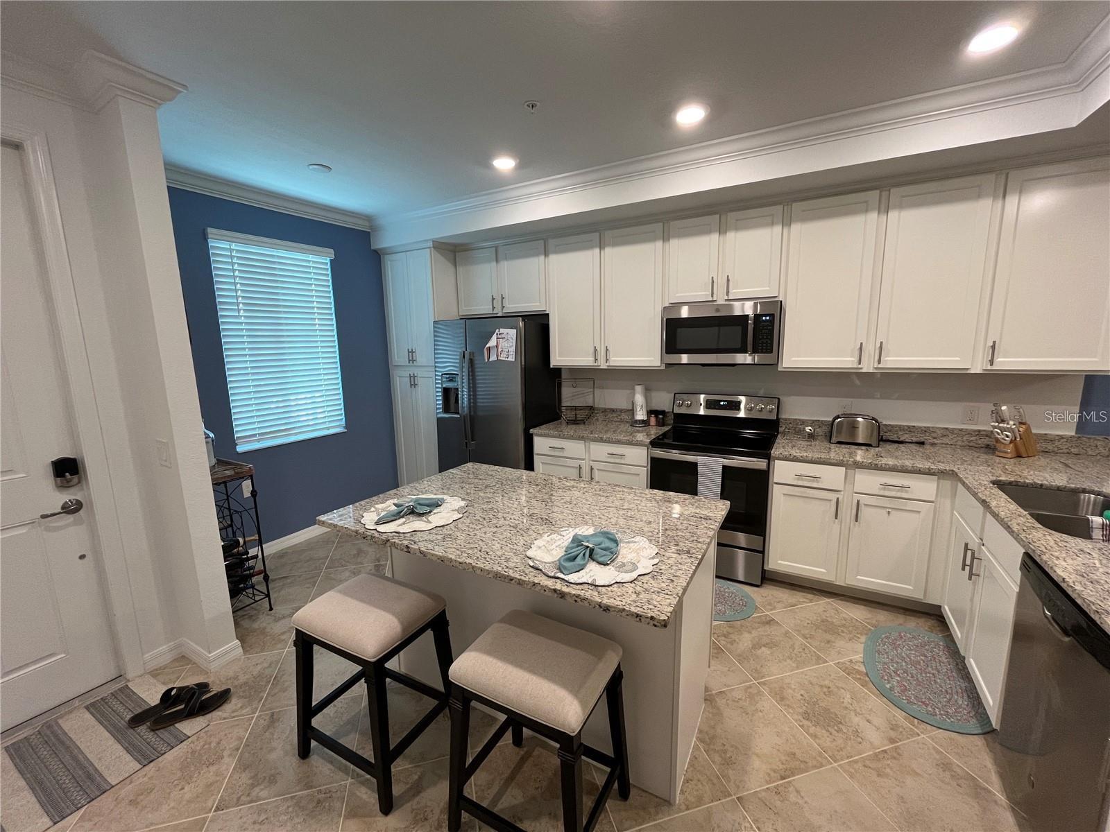 14091 Heritage Landing Boulevard, FL