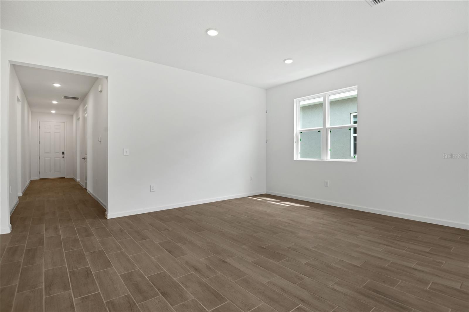 5163 Kinsley Drive, FL