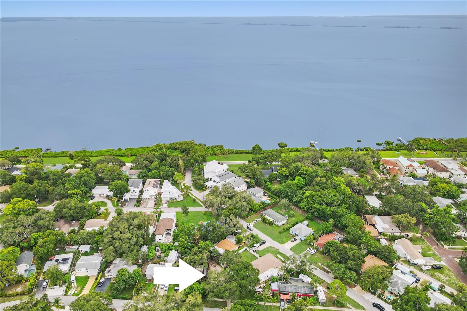 1050 Conant Avenue, FL