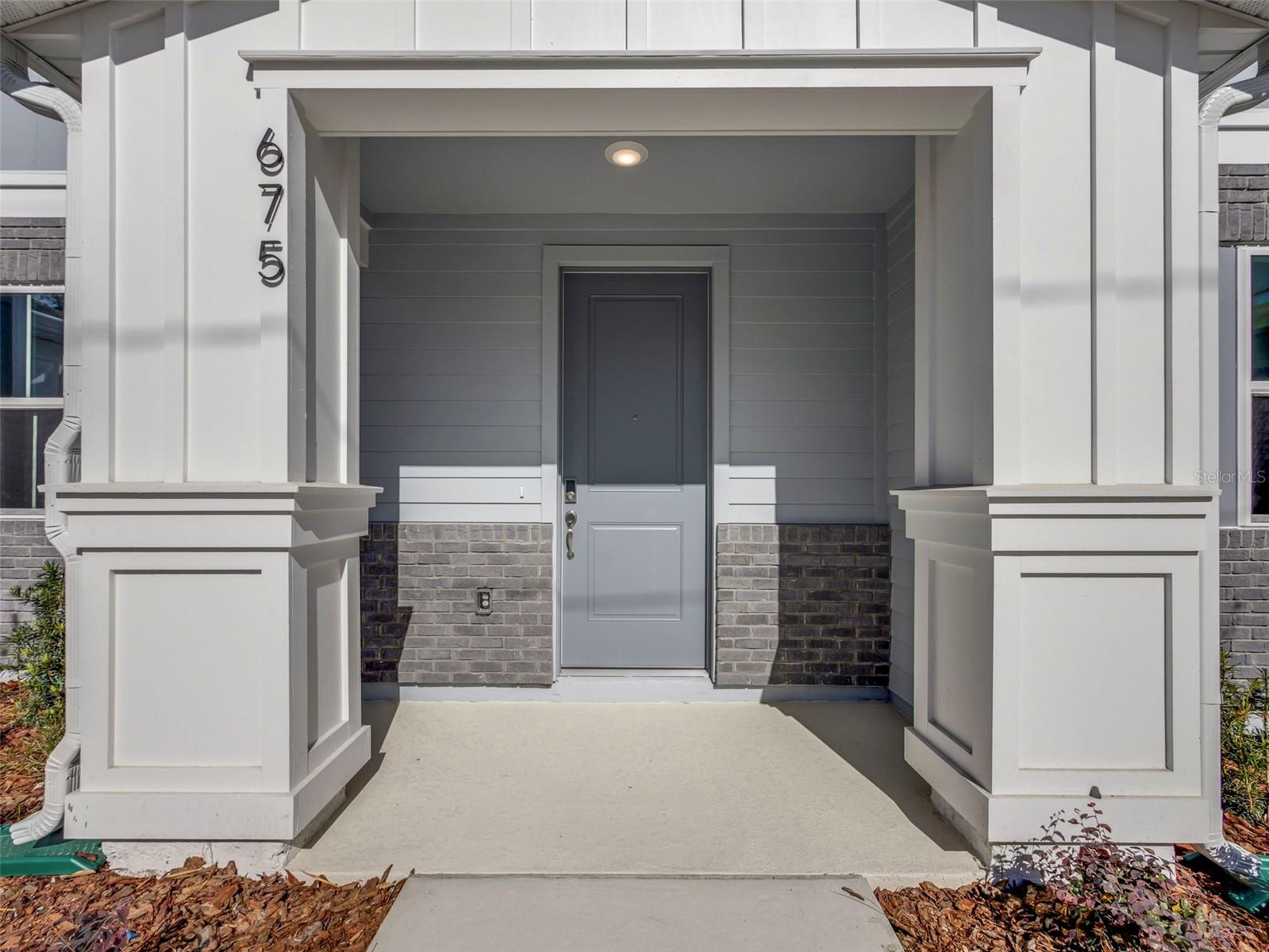 675 Clark Street, FL